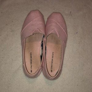 Pink Slide on shoes